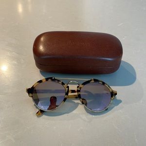 illesteva Milan Rose Mirror and Light Tortoise Frame sunglasses